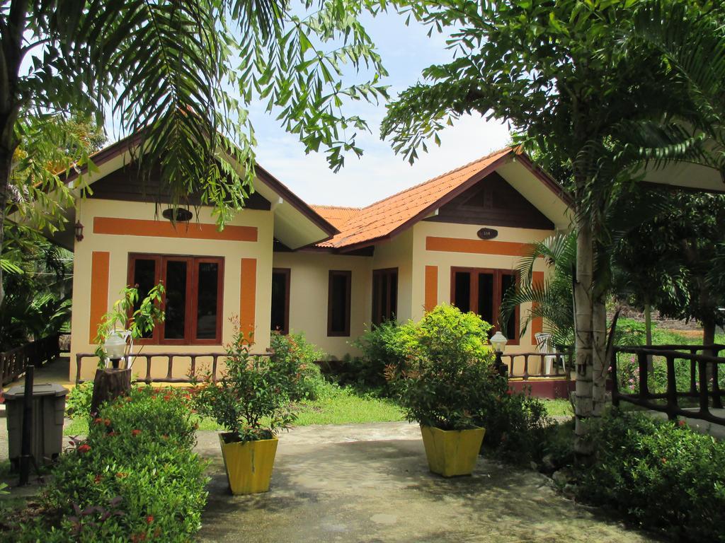 Happiness Resort Ban Khlong Haeng Esterno foto