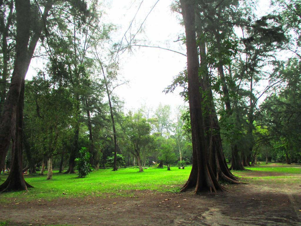 Happiness Resort Ban Khlong Haeng Esterno foto