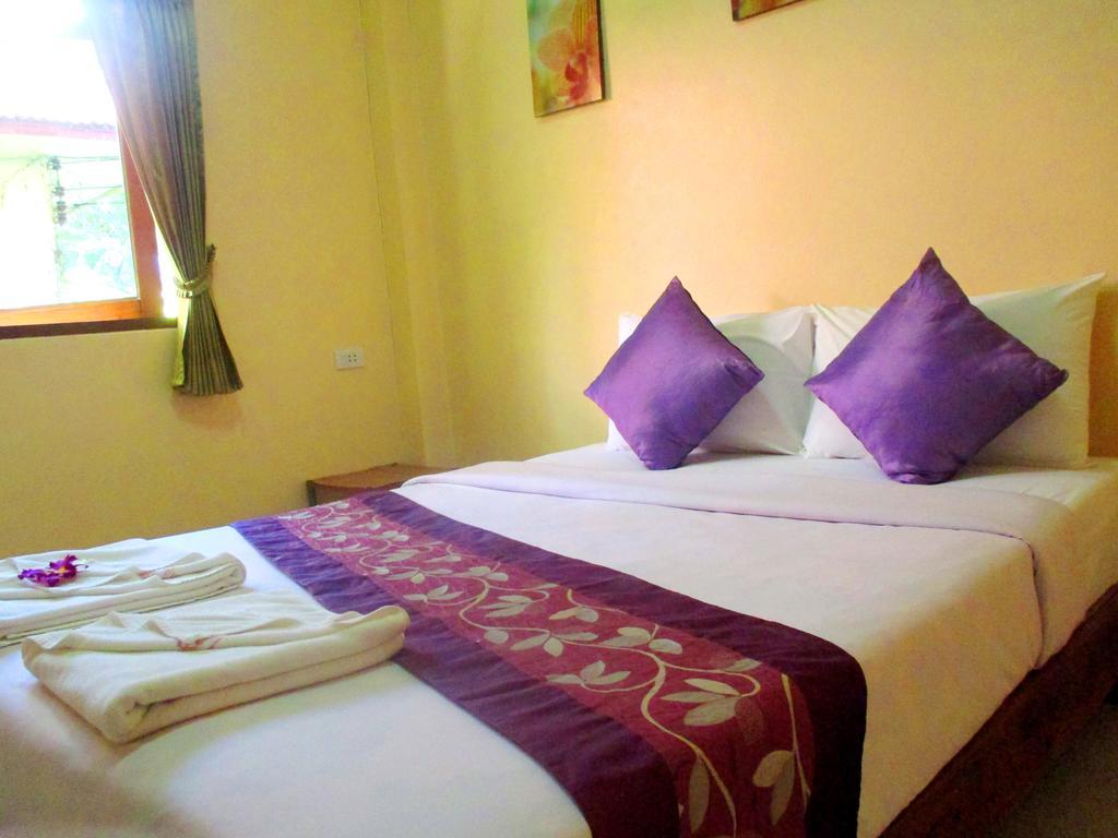 Happiness Resort Ban Khlong Haeng Esterno foto